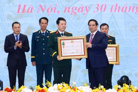 Đại diện MB, ông Trần Minh Đạt - Phó Tổng Giám đốc, đã vinh dự đón nhận phần thưởng cao quý này. (Ảnh: Vietnam+)
