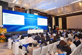 Toàn cảnh Đại hội đồng cổ đông bất thường năm 2026 của Eximbank. (Ảnh: Vietnam+)