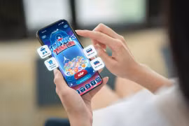 Dân văn phòng hào hứng “gắp thú” săn iPhone 17 trên VietinBank iPay Mobile 