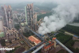 Báo cáo của WB chỉ rõ đầu tư vào thích ứng khí hậu là chìa khóa để giảm thiểu rủi ro từ các cú sốc thời tiết đối với nông nghiệp, doanh nghiệp và hạ tầng sản xuất tại Việt Nam. (Ảnh: Vietnam+)