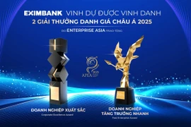 Eximbank được vinh danh Doanh nghiệp xuất sắc châu Á (Corporate Excellence Award) và Doanh nghiệp tăng trưởng nhanh (Fast Enterprise Award) tại APEA 2025. (Ảnh: Vietnam+)