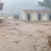 Mưa lớn kéo dài gây ngập úng, sạt lở đất đá tại Sơn La. (Ảnh: TTXVN phát)
