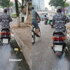 Khói thải từ phương tiện giao thông cũ nát. (Ảnh: Hùng Võ/Vietnam+)