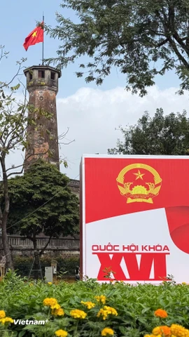 Không khí chuẩn bị cho cuộc bầu cử đại biểu Quốc hội khóa XVI và đại biểu Hội đồng nhân dân các cấp nhiệm kỳ 2026-2031 tại Hà Nội đang diễn ra khẩn trương. (Ảnh: Huy Khánh/Vietnam+)