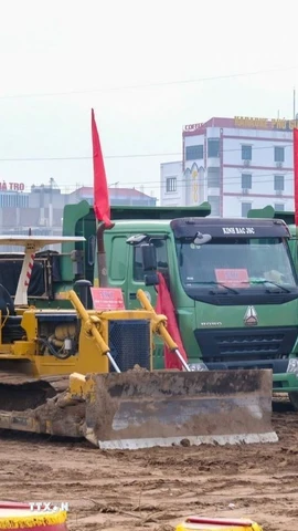 Cà Mau khởi công hai dự án đường giao thông hơn 1.700 tỷ đồng