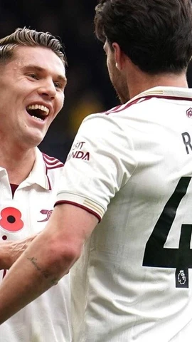 Arsenal tiếp tục 'cô đơn' trên đỉnh bảng xếp hạng Premier League. (Nguồn: Sky Sports)