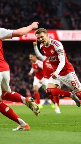 Arsenal tiếp tục dẫn đầu bảng xếp hạng Premier League. (Nguồn: Imago)