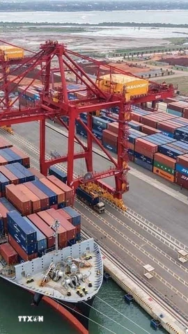 Kinh tế Việt Nam năm 2025 đạt kết quả rất tích cực. (Ảnh: Hoàng Hiếu/TTXVN)