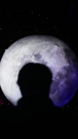 Nga lên kế hoạch xây dựng nhà máy điện trên Mặt Trăng.