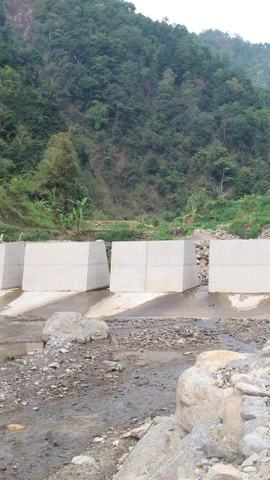 Đập Sabo đầu tiên tại lưu vực suối Nặm Păm (huyện Mường La, Sơn La). (Nguồn: Báo Tin tức/TTXVN)