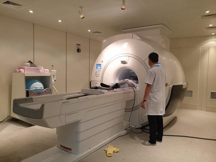 Người dân cần đến các cơ sở y tế uy tín để chữa theo phác đồ chuẩn. (Ảnh: PV/Vietnam+)