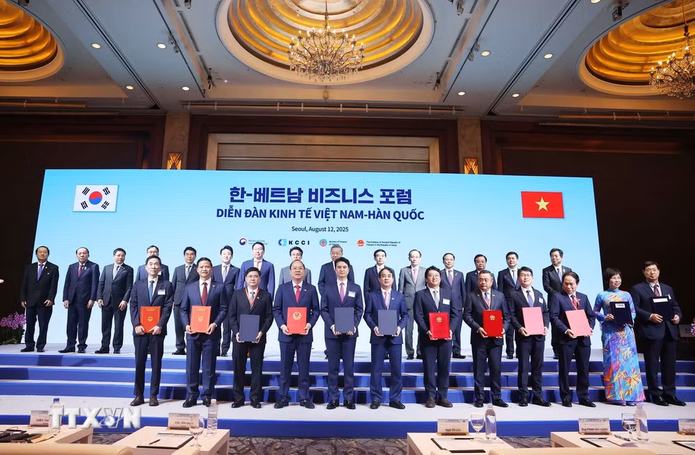 ttxvn-tong-bi-thu-to-lam-va-thu-tuong-han-quoc-du-dien-dan-kinh-te-viet-nam-han-quoc-5.jpg