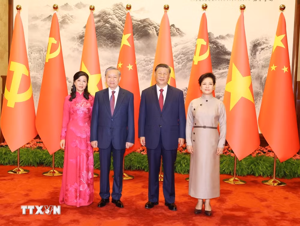 ttxvn-tong-bi-thu-chu-tich-nuoc-to-lam-hoi-dam-voi-tong-bi-thu-chu-tich-nuoc-trung-quoc-tap-can-binh.jpg