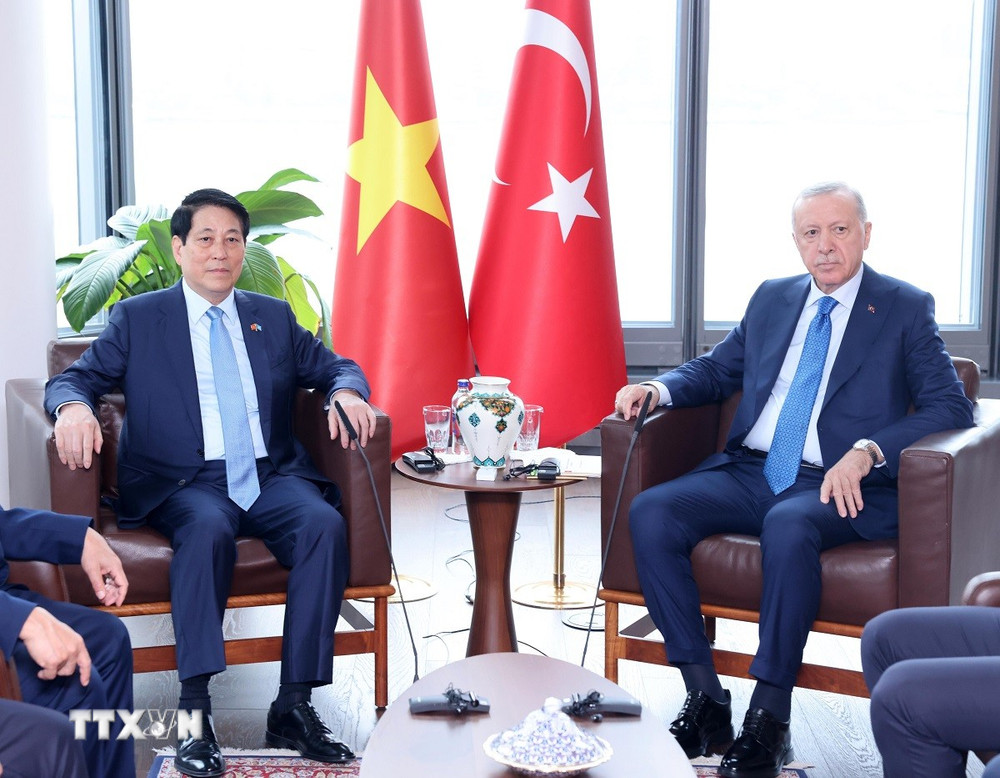 Ogil va ona toshakda porno video