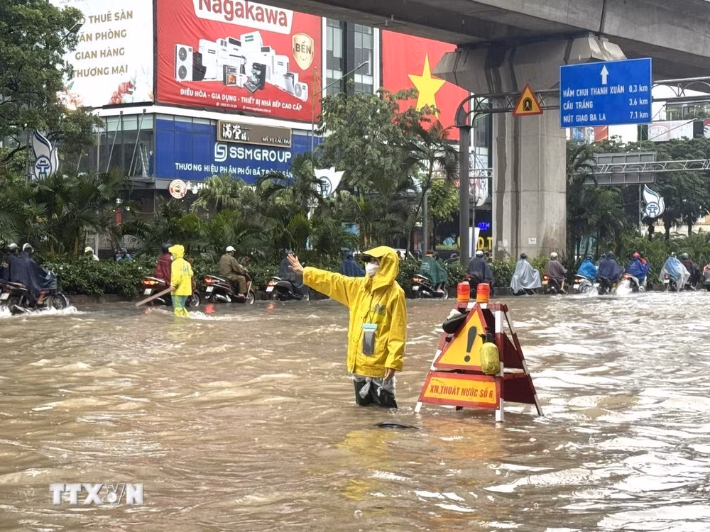 ttxvn-ha-noi-ngap-ung.jpg