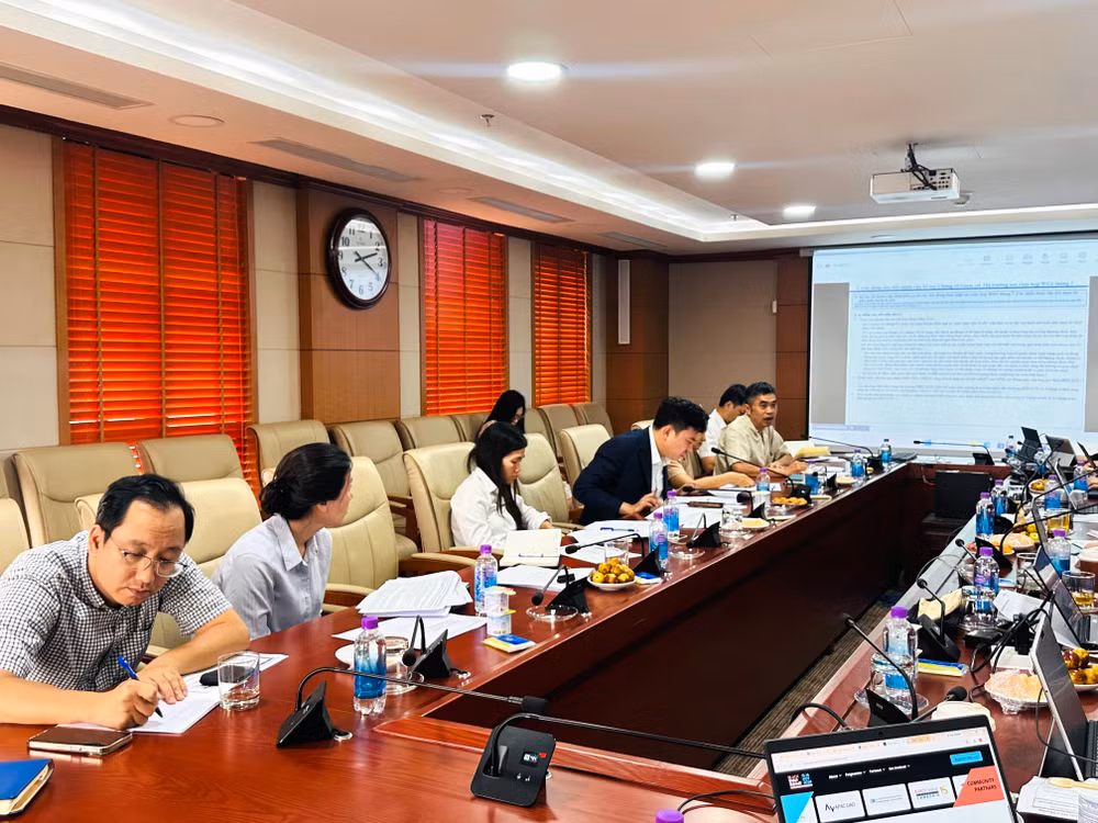 3cac-dai-dien-cua-uu-ban-chung-khoan-nha-nuoc-viet-nam.jpg