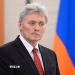 Người phát ngôn Điện Kremlin Dmitry Peskov phát biểu tại cuộc họp báo ở thủ đô Moskva. (Ảnh: AFP/TTXVN)