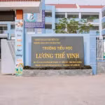 Trường Tiểu học Lương Thế Vinh, nơi xảy ra sự việc giáo viên dùng kim tiêm phạt học sinh. (Nguồn: Website Trường Tiểu học Lương Thế Vinh)
