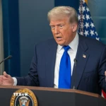 Tổng thống Mỹ Donald Trump phát biểu tại cuộc họp báo ở Nhà Trắng, Washington, D.C. (Ảnh: THX/TTXVN)