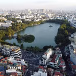 Hồ Hoàn Kiếm. (Ảnh: Huy Hùng/TTXVN)
