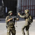 Binh sỹ Israel được triển khai tại thành phố Nablus, Bờ Tây. (Nguồn: THX/TTXVN)