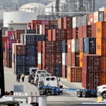 Cảng hàng hóa Los Angeles, bang California, Mỹ. (Ảnh: THX/TTXVN)