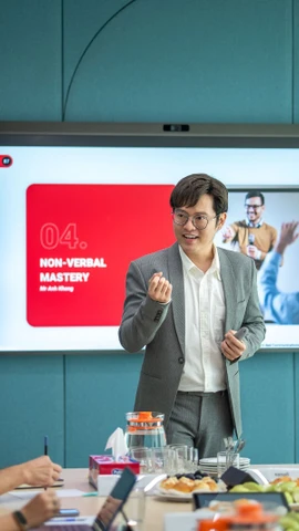 Hình ảnh tại sự kiện đào tạo của Red Academy