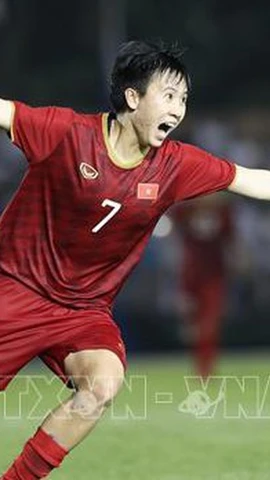 Quả bóng Vàng Tuyết Dung giải nghệ ở tuổi 32 