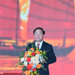 Đồng chí Trịnh Văn Quyết, Ủy viên Bộ Chính trị, Bí thư Trung ương Đảng, Trưởng Ban Tuyên giáo và Dân vận Trung ương phát biểu chỉ đạo tại Lễ khai mạc. (Ảnh: Thanh Vân/TTXVN)