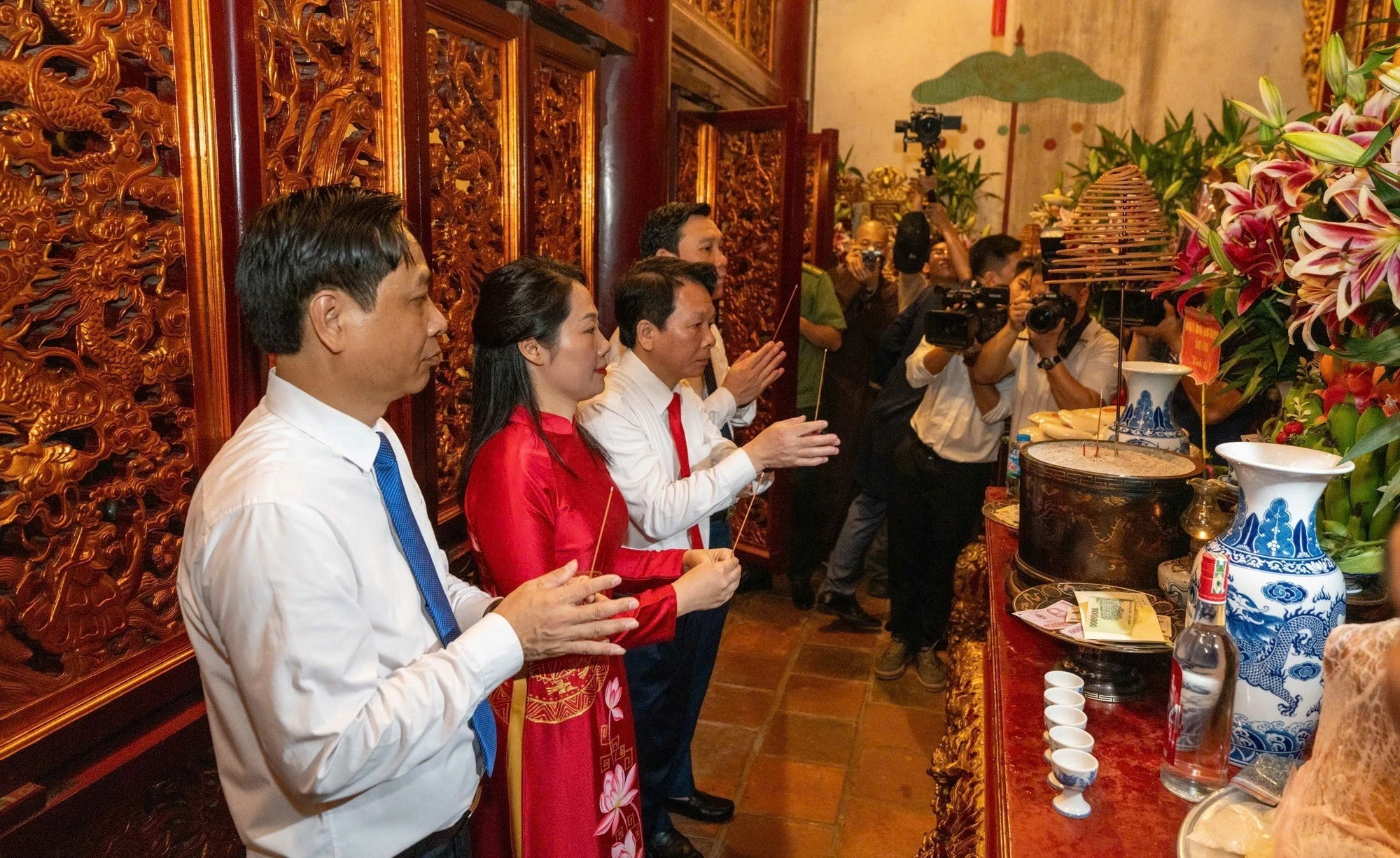 Đảng Hương tổ chức lễ tưởng niệm các Vua Hùng nhân dịp khai hội Giỗ Tổ