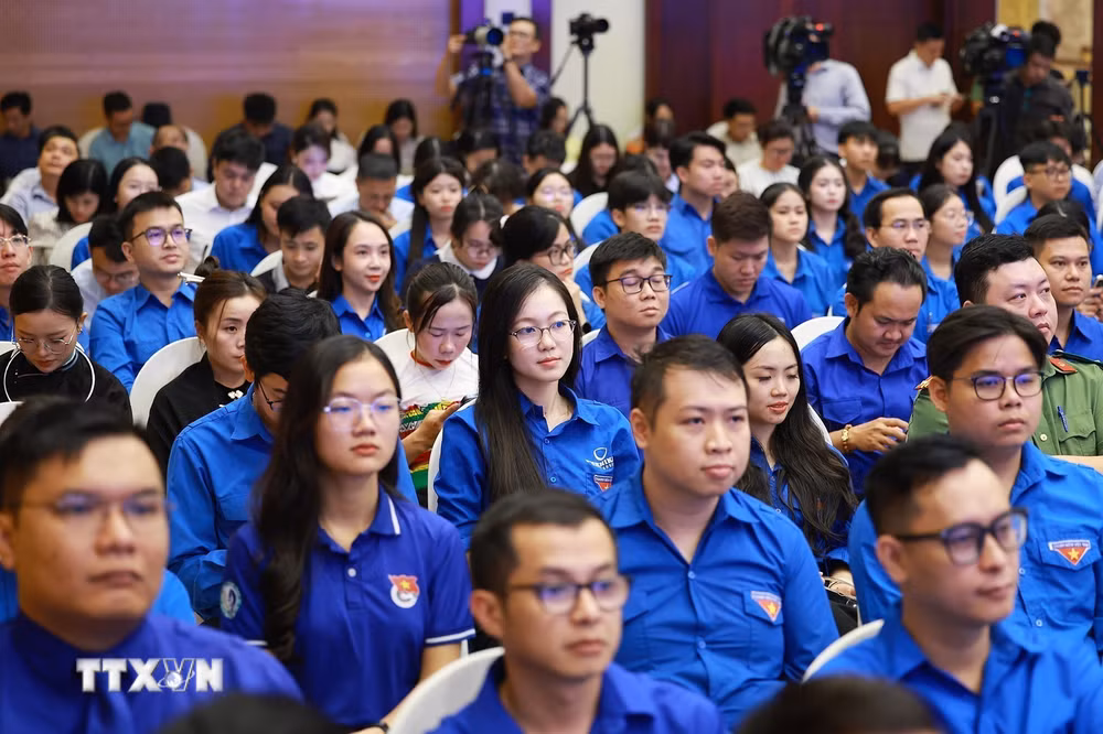 ttxvn_thu-tuong-doi-thoai-voi-thanh-nien-ve-khoi-nghiep-doi-moi-sang-tao-9089959-5.jpg