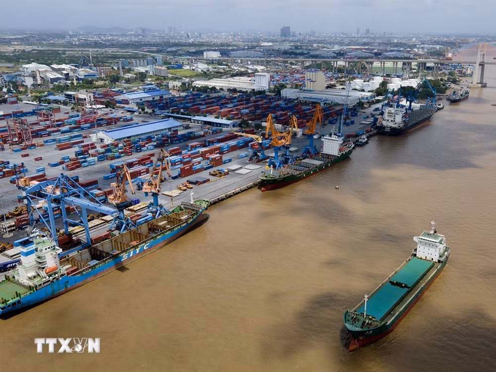 ttxvn-cang-hai-phong-dat-doanh-thu-hon-1250-ty-dong-6844842.jpg