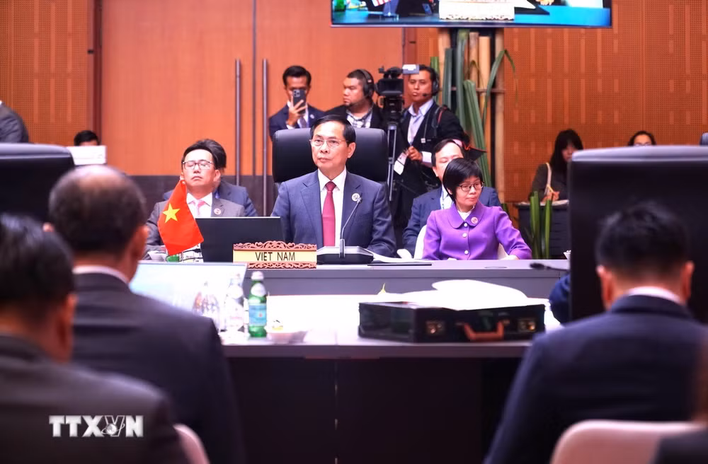 ttxvn-hoi-nghi-bo-truong-ngoai-giao-asean-lan-thu-58-va-cac-hoi-nghi-lien-quan-8138948.jpg