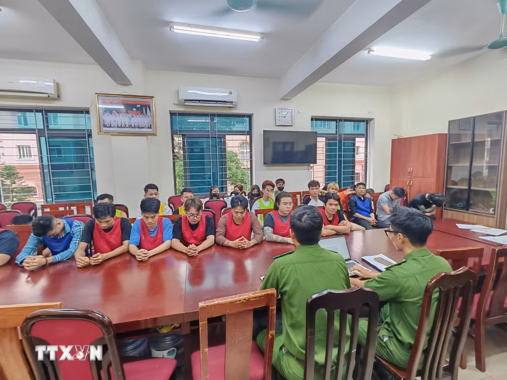 ttxvn-ha-noi-khoi-to-10-bi-can-dang-video-bao-luc-hoc-duong-de-thu-loi-8972764-1.jpg