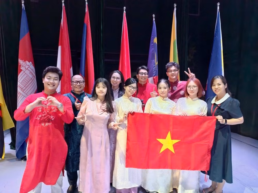 dai-hoc-quoc-gia-ha-noi.jpg