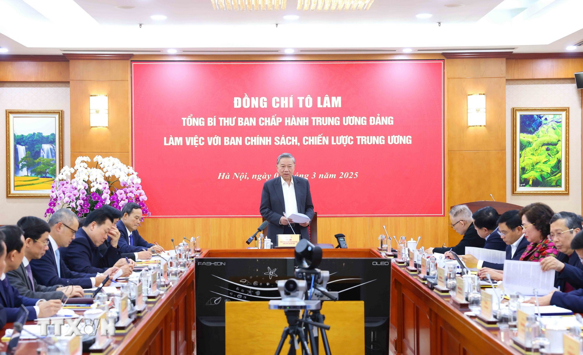 ttxvn-tong-bi-thu-kinh-te-tu-nhan-3.jpg