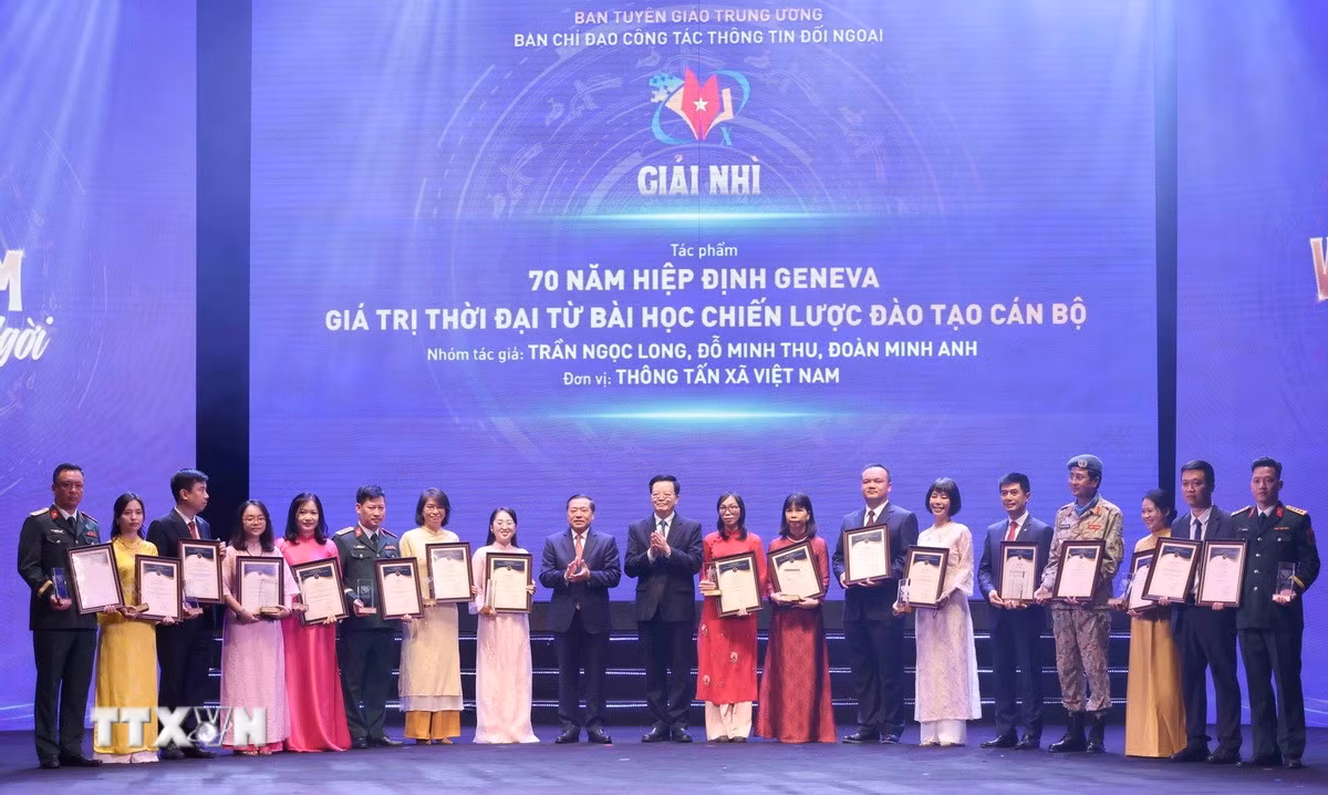 ttxvn-giai-thong-tin-doi-ngoai-2.jpg
