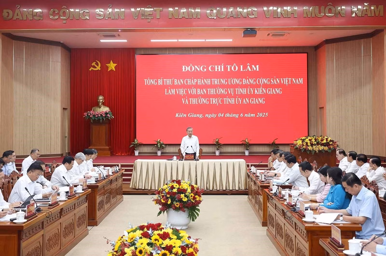 tong-bi-thu-kien-giang-an-giang-5.jpg