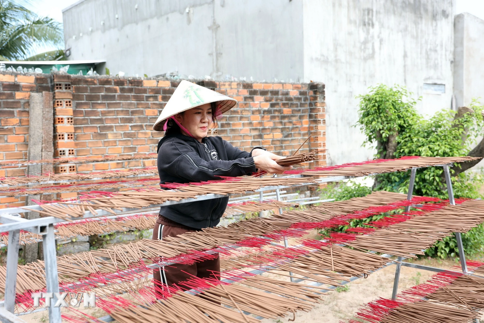 Khánh Hòa: Hương trầm lan tỏa ngày xuân ở làng hương xã Vạn Thắng