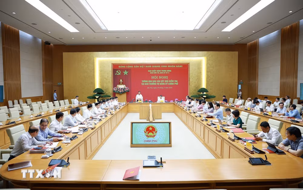 ttxvn-2905-thuong-truc-ban-ban-thu-giam-sat-dang-uy-chinh-phu-6.jpg