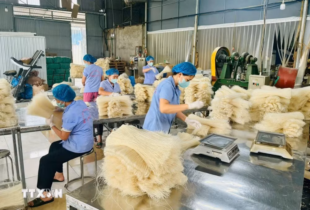 ttxvn-2306-lang-nghe-my-gao-phu-tho.jpg