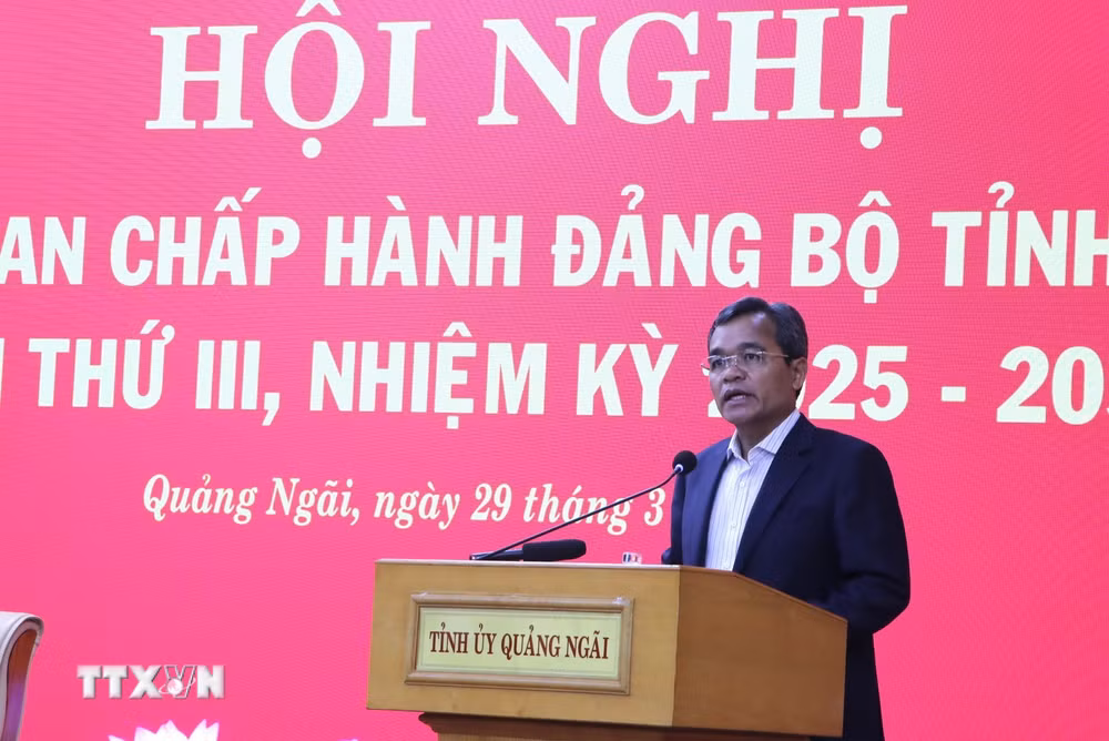 ttxvn-2903-bi-thu-tinh-uy-quang-ngai.jpg