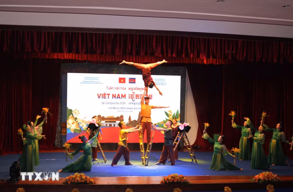 ttxvn-2705-tuan-van-hoa-viet-nam-tai-campuchia-3.jpg