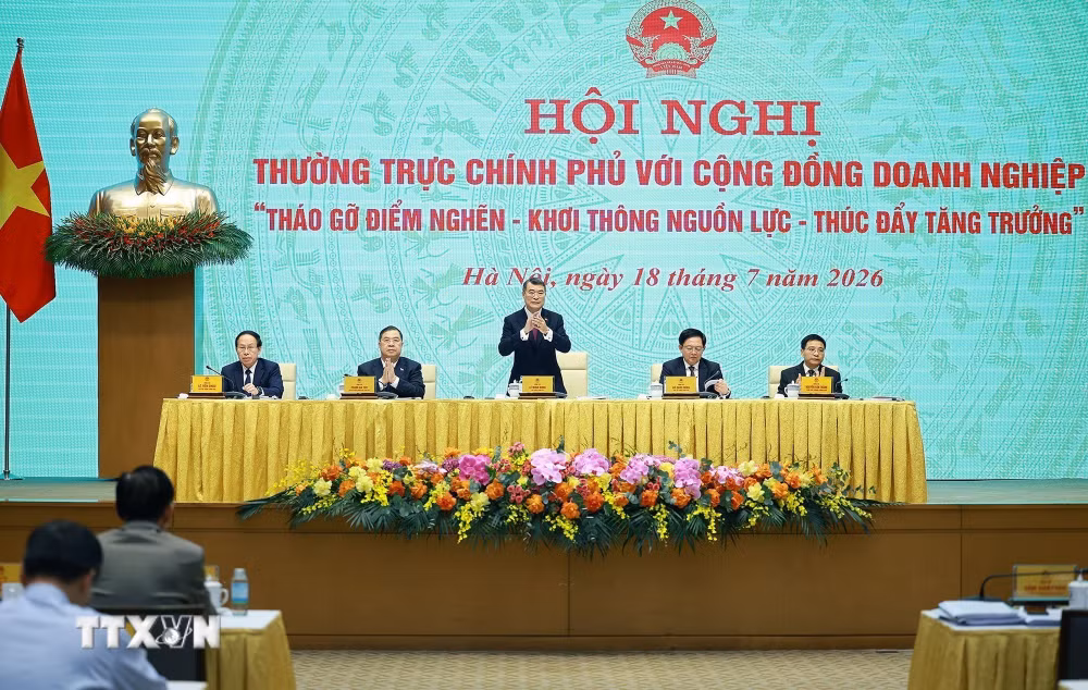 ttxvn-1807-thu-tuong-hoi-nghi-chinh-phu-voi-doanh-nghiep-6.jpg