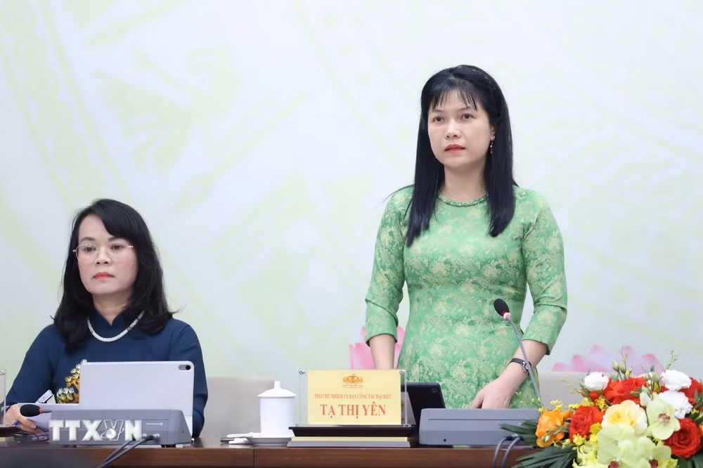 ttxvn-0304-hop-bao-ky-hop-thu-nhat-quoc-hoi-3.jpg