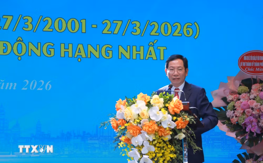 ttxvn-2703-vien-y-hoc-bien-3.jpg