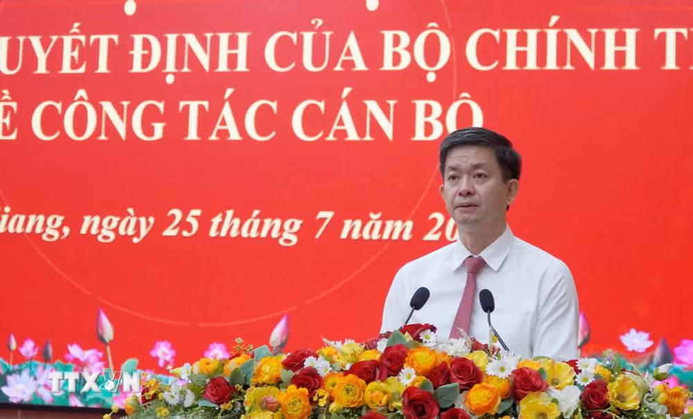 ttxvn-2507-le-quang-tung-2.jpg