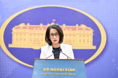 Người Phát ngôn Bộ Ngoại giao Phạm Thu Hằng tại họp báo thường kỳ. (Ảnh: BNG)