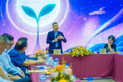 Nhà báo Đỗ Đức Hoàng, Phó Tổng giám đốc Đài Truyền hình Việt Nam phát biểu tại buổi giới thiệu các chương trình mới trên VTV2. (Ảnh: VTV)