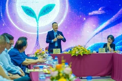 Nhà báo Đỗ Đức Hoàng, Phó Tổng giám đốc Đài Truyền hình Việt Nam phát biểu tại buổi giới thiệu các chương trình mới trên VTV2. (Ảnh: VTV)